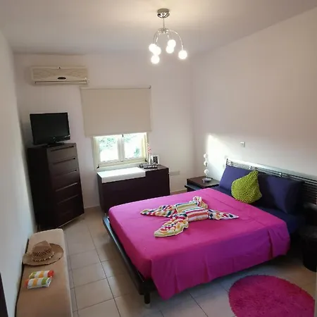 Apartament Garden Luxury Ajia Napa