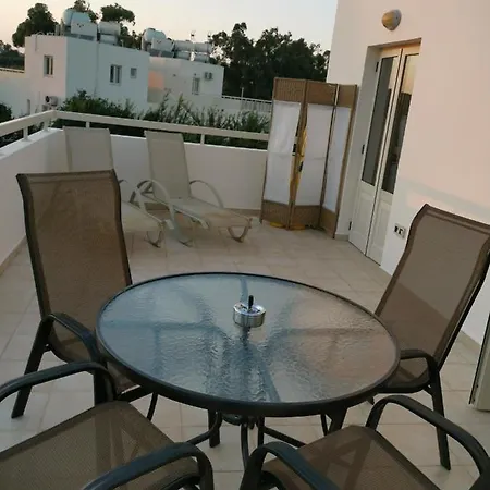 Garden Luxury Daire Aya Napa